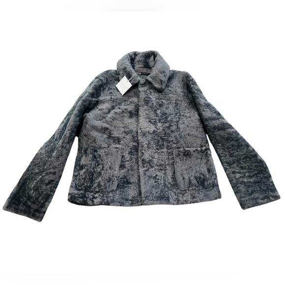 GREY SHEARLING COAT***Pologeorgis****Med. $3800 - Picture 4 of 7